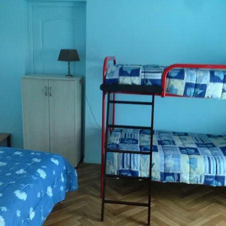 Cozy Villa Situated In Saint-Germain-Sur-Ay With Parking *